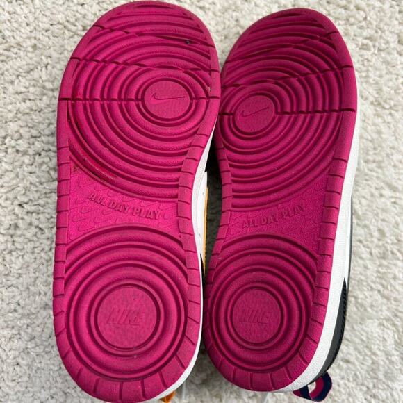 Nike Kids Sneakers Black White with Pink Accents - Picture 7 of 8